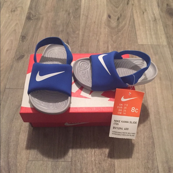 8c nike slides